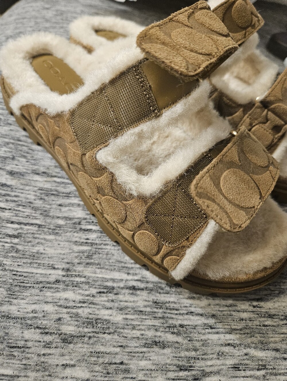 Coach Sandals - Picture 5 of 9